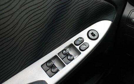 Hyundai Solaris II рестайлинг, 2011 год, 659 000 рублей, 9 фотография