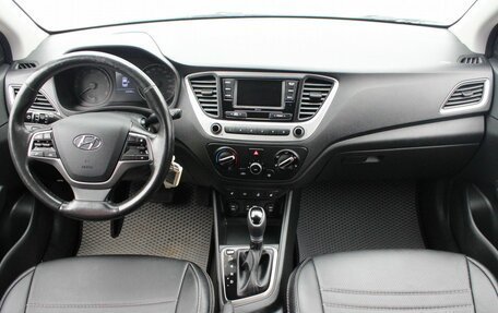Hyundai Solaris II рестайлинг, 2018 год, 1 159 000 рублей, 8 фотография