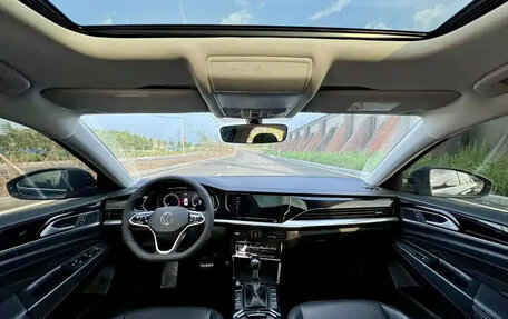 Volkswagen Passat B8 рестайлинг, 2023 год, 1 900 000 рублей, 7 фотография