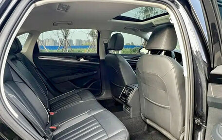 Volkswagen Passat B8 рестайлинг, 2023 год, 1 900 000 рублей, 9 фотография