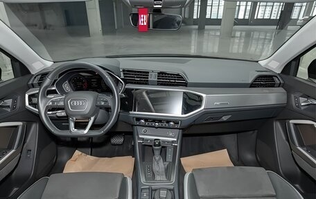 Audi Q3, 2023 год, 2 450 000 рублей, 9 фотография