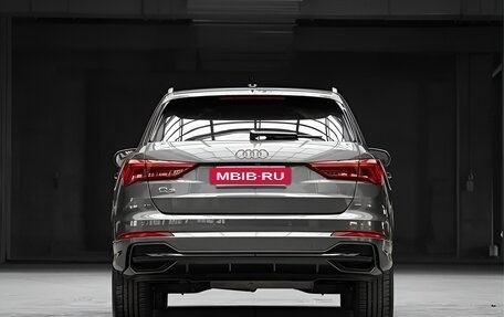 Audi Q3, 2023 год, 2 450 000 рублей, 5 фотография