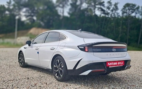 Hyundai Sonata VIII, 2023 год, 2 700 000 рублей, 4 фотография
