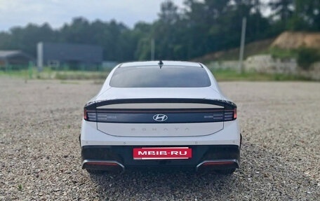 Hyundai Sonata VIII, 2023 год, 2 700 000 рублей, 5 фотография