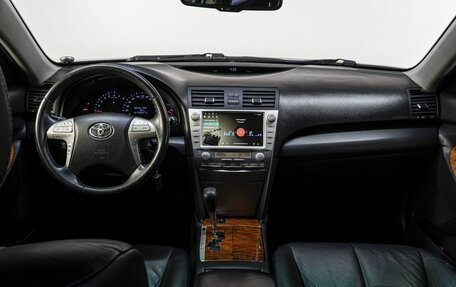Toyota Camry, 2011 год, 1 299 000 рублей, 18 фотография