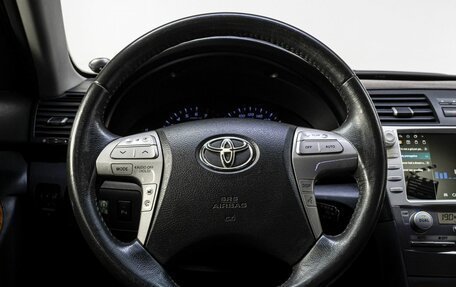 Toyota Camry, 2011 год, 1 299 000 рублей, 19 фотография
