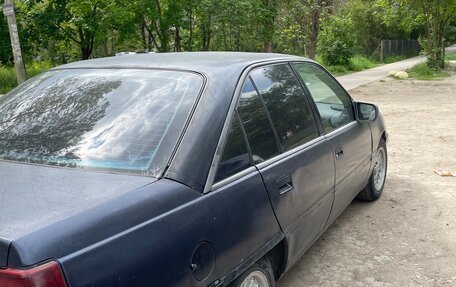 Opel Omega A, 1993 год, 150 000 рублей, 4 фотография