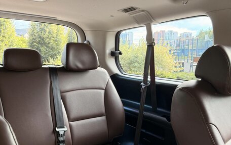Hyundai Grand Starex Grand Starex I рестайлинг 2, 2020 год, 3 700 000 рублей, 13 фотография