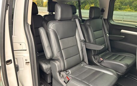 Peugeot Traveller I, 2020 год, 4 300 000 рублей, 10 фотография