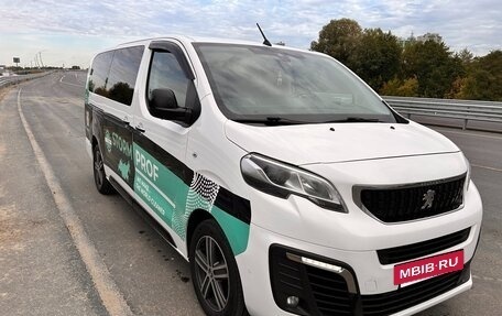 Peugeot Traveller I, 2020 год, 4 300 000 рублей, 2 фотография