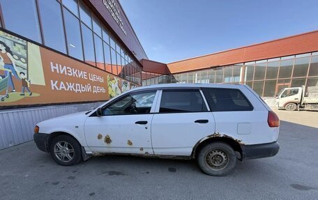 Nissan AD II, 2001 год, 165 000 рублей, 2 фотография