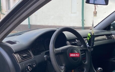 Audi A6, 1998 год, 220 000 рублей, 9 фотография