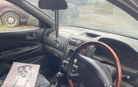 Mitsubishi Galant VIII, 1997 год, 250 000 рублей, 3 фотография