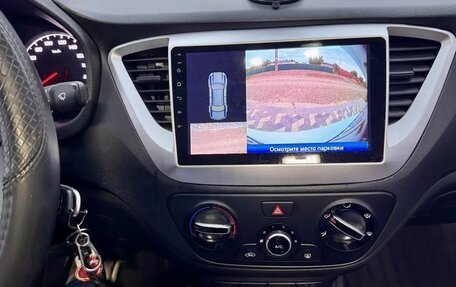 Hyundai Solaris II рестайлинг, 2020 год, 1 600 000 рублей, 10 фотография