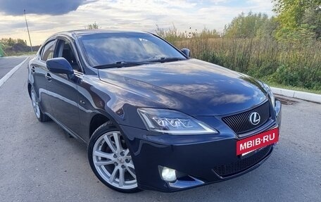 Lexus IS II рестайлинг 2, 2008 год, 1 375 000 рублей, 11 фотография