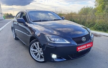 Lexus IS II рестайлинг 2, 2008 год, 1 375 000 рублей, 15 фотография