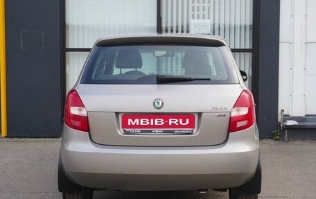 Skoda Fabia II, 2011 год, 640 000 рублей, 6 фотография