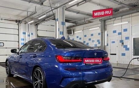 BMW 3 серия, 2021 год, 3 680 000 рублей, 2 фотография
