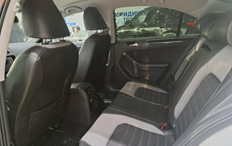 Volkswagen Jetta VI, 2015 год, 1 452 000 рублей, 16 фотография