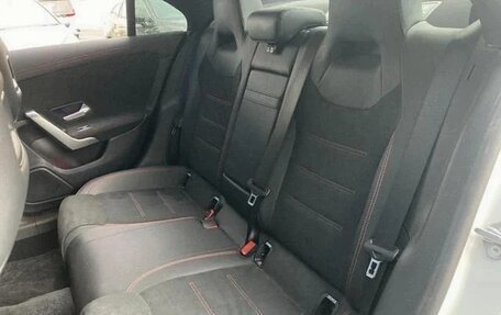 Mercedes-Benz CLA, 2021 год, 2 199 000 рублей, 13 фотография