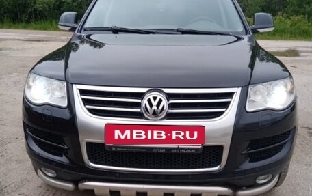 Volkswagen Touareg III, 2007 год, 1 450 000 рублей, 2 фотография