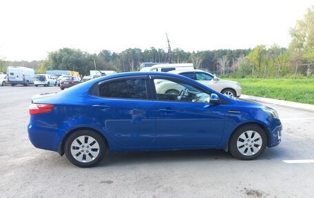 KIA Rio III рестайлинг, 2011 год, 1 000 000 рублей, 4 фотография