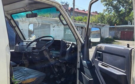 Toyota HiAce H100, 1990 год, 700 000 рублей, 19 фотография