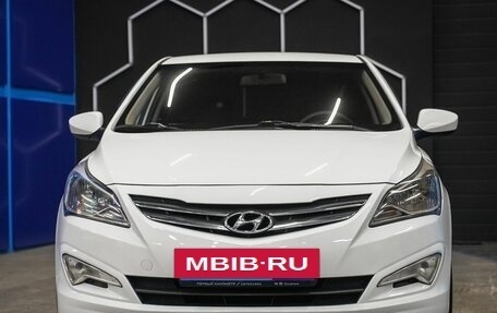 Hyundai Solaris II рестайлинг, 2015 год, 995 000 рублей, 4 фотография