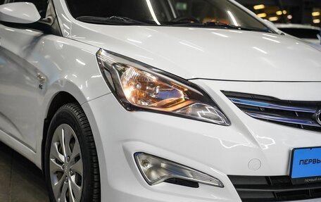 Hyundai Solaris II рестайлинг, 2015 год, 995 000 рублей, 35 фотография
