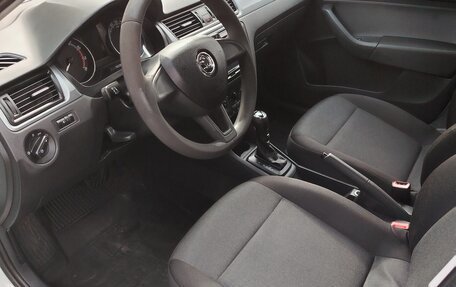 Skoda Rapid I, 2019 год, 1 300 000 рублей, 7 фотография