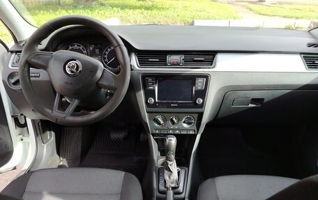 Skoda Rapid I, 2019 год, 1 300 000 рублей, 9 фотография