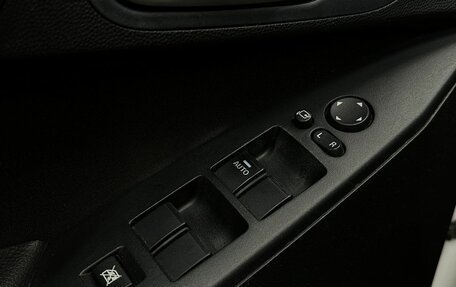 Mazda 3, 2011 год, 16 фотография