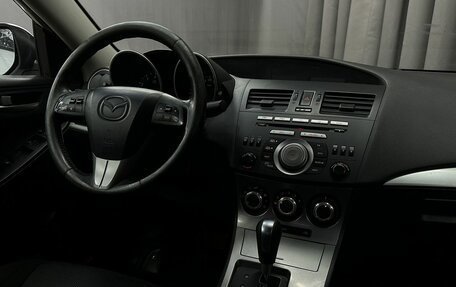Mazda 3, 2011 год, 15 фотография