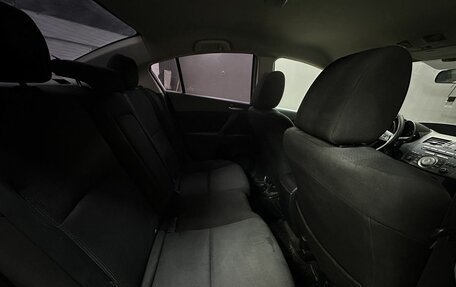 Mazda 3, 2011 год, 24 фотография