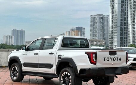 Toyota Hilux, 2026 год, 8 990 000 рублей, 4 фотография