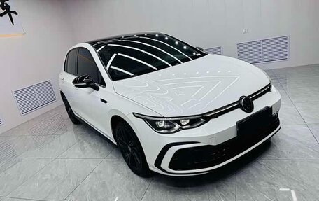 Volkswagen Golf VIII, 2021 год, 2 074 000 рублей, 3 фотография