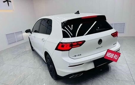 Volkswagen Golf VIII, 2021 год, 2 074 000 рублей, 6 фотография