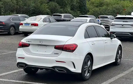 Mercedes-Benz A-Класс, 2023 год, 1 790 000 рублей, 4 фотография