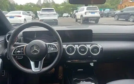 Mercedes-Benz A-Класс, 2023 год, 1 790 000 рублей, 8 фотография