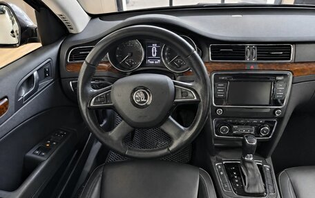Skoda Superb III рестайлинг, 2014 год, 1 250 000 рублей, 10 фотография