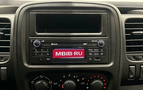Opel Vivaro B, 2015 год, 1 499 000 рублей, 11 фотография