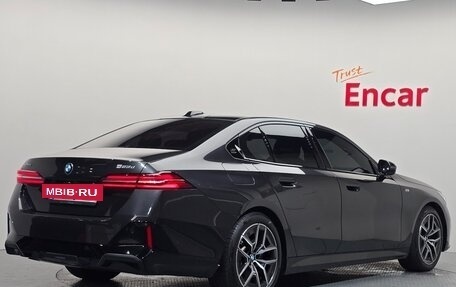 BMW 3 серия, 2024 год, 6 934 355 рублей, 2 фотография