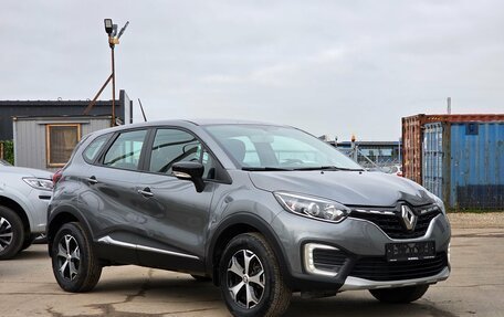Renault Kaptur I рестайлинг, 2022 год, 1 650 000 рублей, 7 фотография
