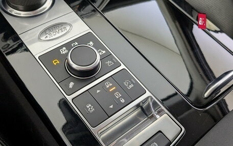 Land Rover Discovery IV, 2017 год, 3 500 000 рублей, 16 фотография