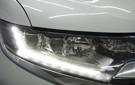 Mitsubishi Outlander III рестайлинг 3, 2015 год, 2 330 000 рублей, 7 фотография