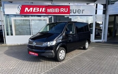 Volkswagen Caravelle T6 рестайлинг, 2023 год, 4 600 000 рублей, 1 фотография
