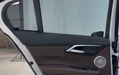 BMW 1 серия, 2023 год, 1 760 000 рублей, 14 фотография