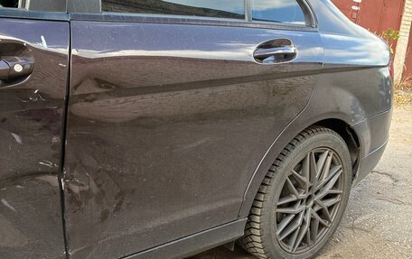 Mercedes-Benz C-Класс, 2011 год, 700 000 рублей, 6 фотография