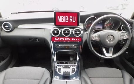 Mercedes-Benz C-Класс, 2017 год, 1 504 911 рублей, 10 фотография