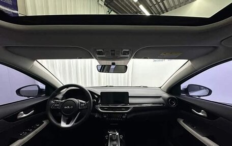 KIA K3, 2022 год, 1 299 000 рублей, 10 фотография